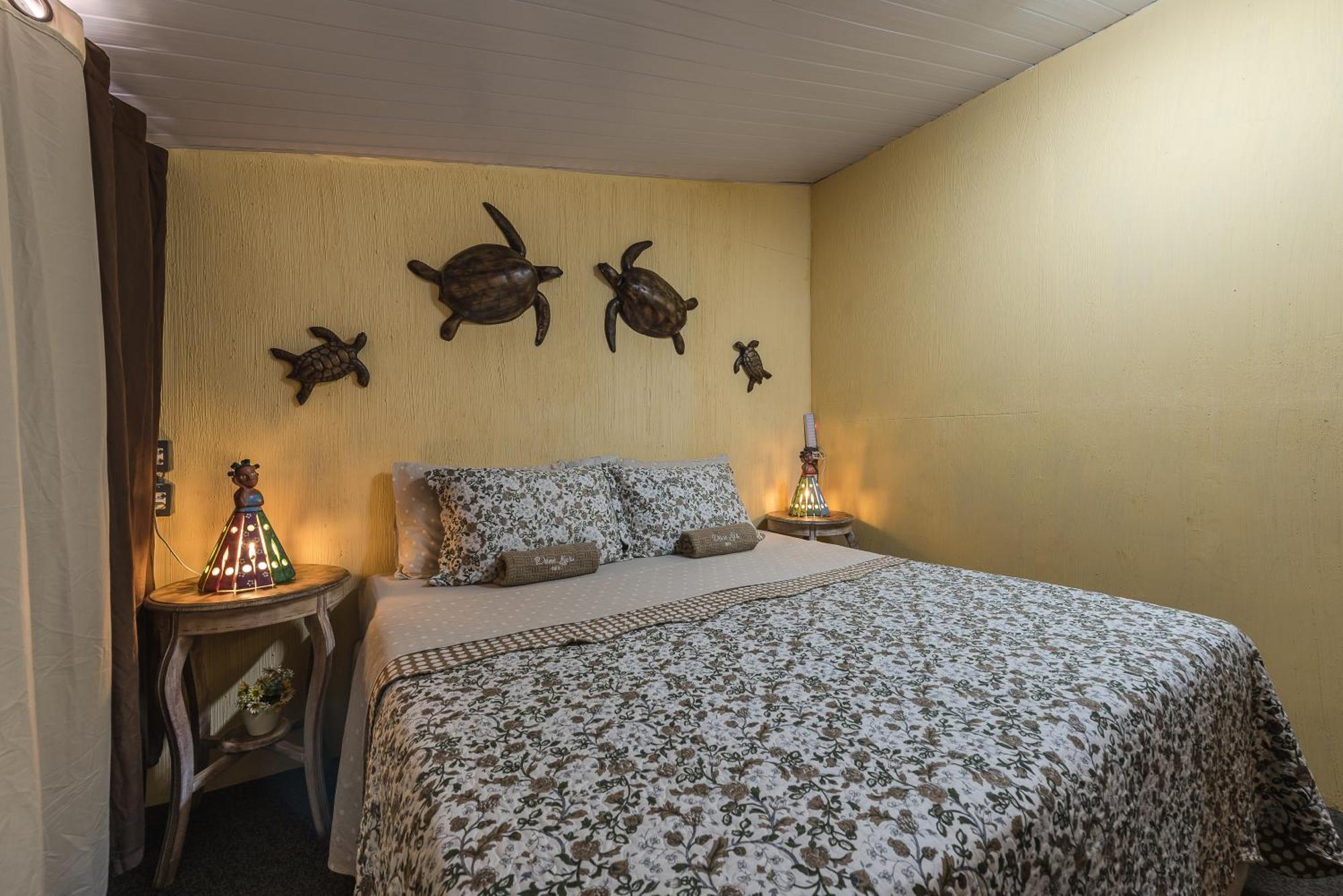 Doce Lar Noronha Hostel *